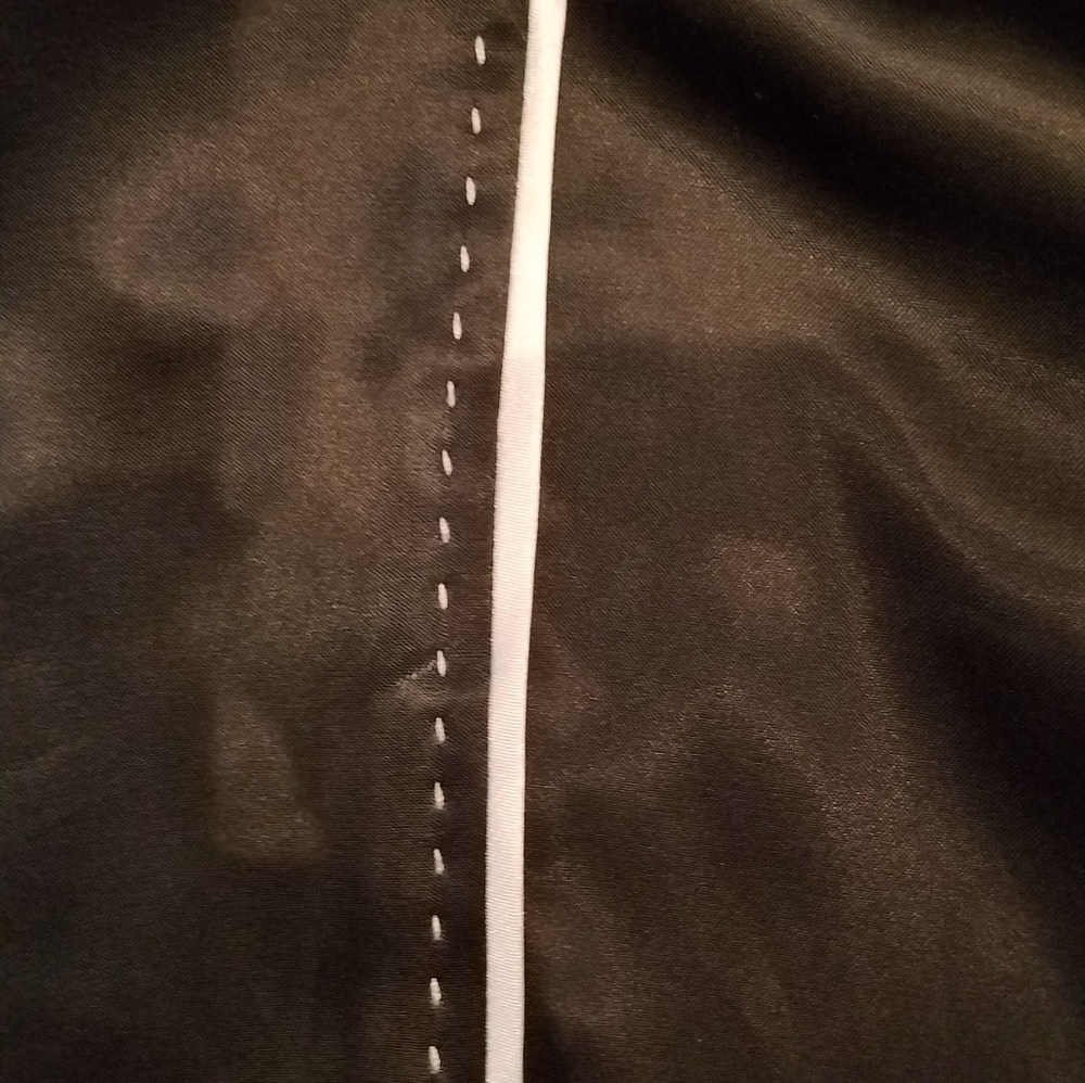 Satin pants with white detailing - Picture 5 of 7